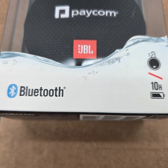 JBL Clip 3 Black Portable Bluetooth Speaker JBLCLIP3BLKAM - Picture 2 of 7